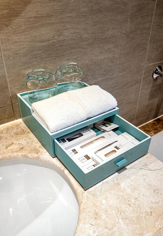 Icon Saigon - Lifestyle Design Hotel Ho Chi Minh City Bagian luar foto